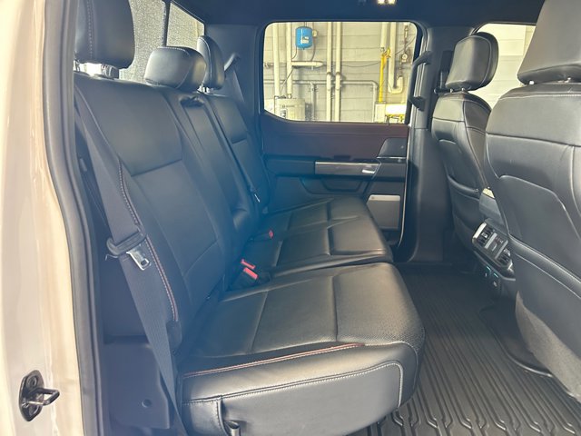 Certified 2022 Ford F150 Lariat w/ Equipment Group 502A High image 18