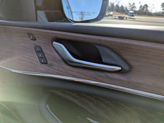 Used 2023 Jeep Grand Cherokee L Summit w/ High Altitude Package image 35