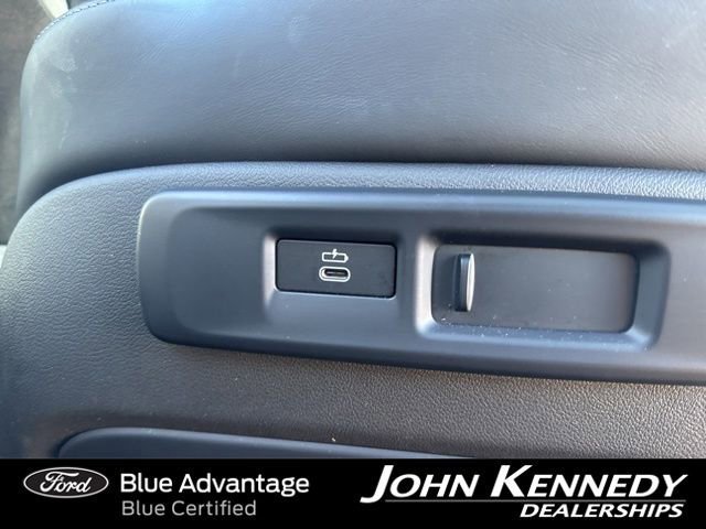 Used 2022 BMW X7 xDrive40i w/ Executive Package image 29