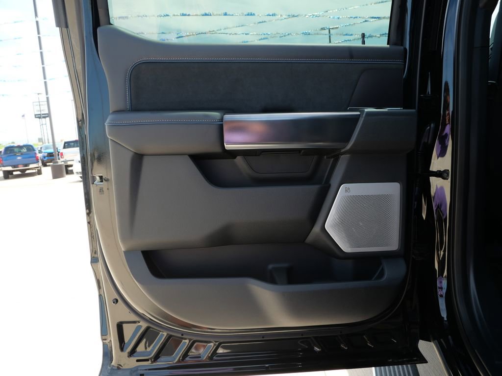 Certified 2026 Ford F450 Platinum w/ FX4 Off-Road Package image 14