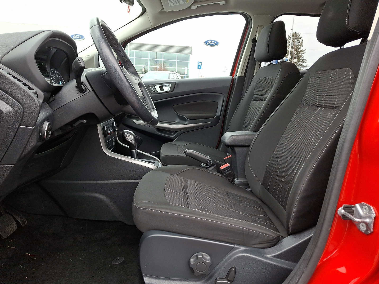 Certified 2018 Ford EcoSport SE image 13