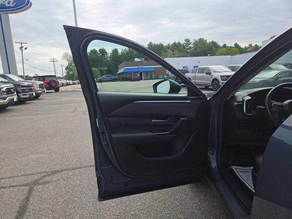 Used 2025 MAZDA CX-50 AWD 2.5 S w/ Preferred Package image 5