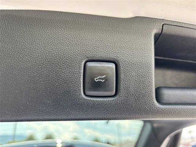 Certified 2023 Ford Escape SE w/ PHEV Premium Package FWD image 20