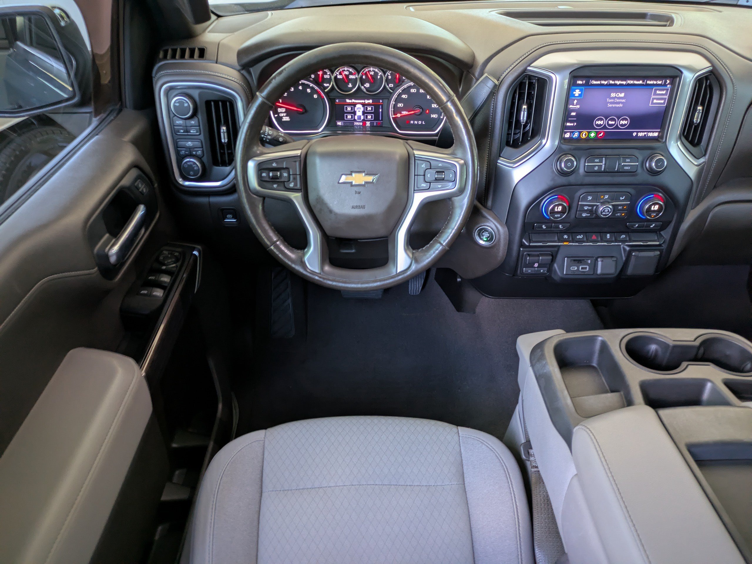 Used 2019 Chevrolet Silverado 1500 LT w/ All-Star Edition AWD/4WD image 14