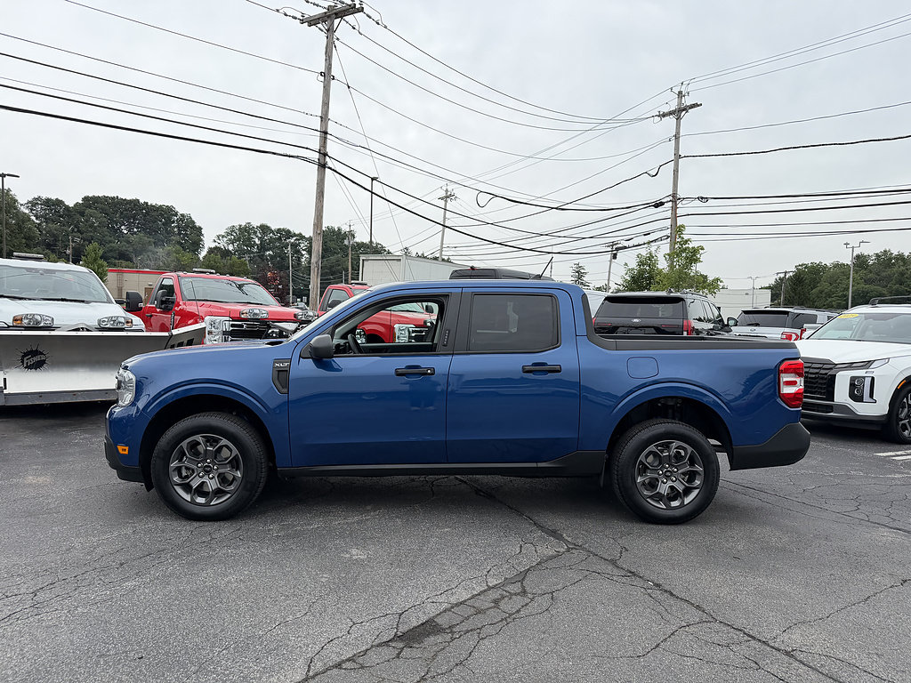 Certified 2023 Ford Maverick XLT FWD image 3