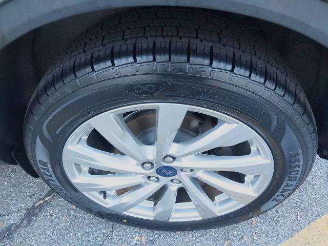 Certified 2021 Ford Escape Titanium w/ Titanium Elite Package AWD/4WD image 13