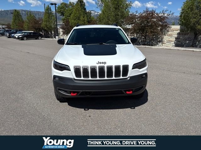 Used 2022 Jeep Cherokee Trailhawk w/ Premium Leather Package AWD/4WD image 16