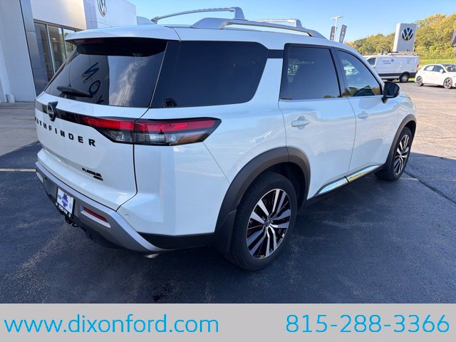 Used 2023 Nissan Pathfinder Platinum AWD/4WD image 9
