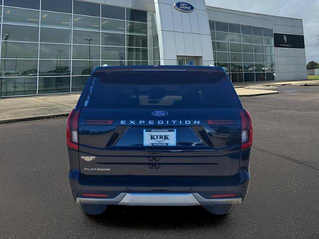 Certified 2025 Ford Expedition Platinum w/ Driver's Package AWD/4WD image 2