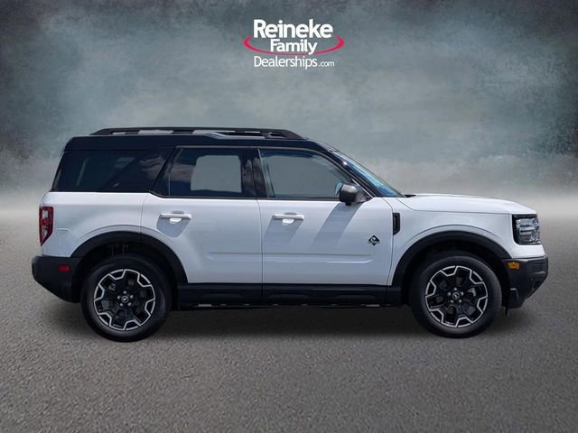Certified 2025 Ford Bronco Sport Outer Banks w/ Outer Banks Tech Package+ AWD/4WD image 4