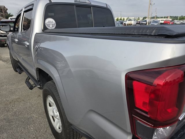 Used 2020 Toyota Tacoma SR AWD/4WD image 6