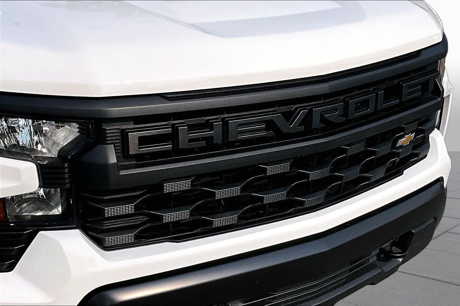 Used 2026 Chevrolet Silverado 1500 W/T w/ Trailering Package RWD image 29