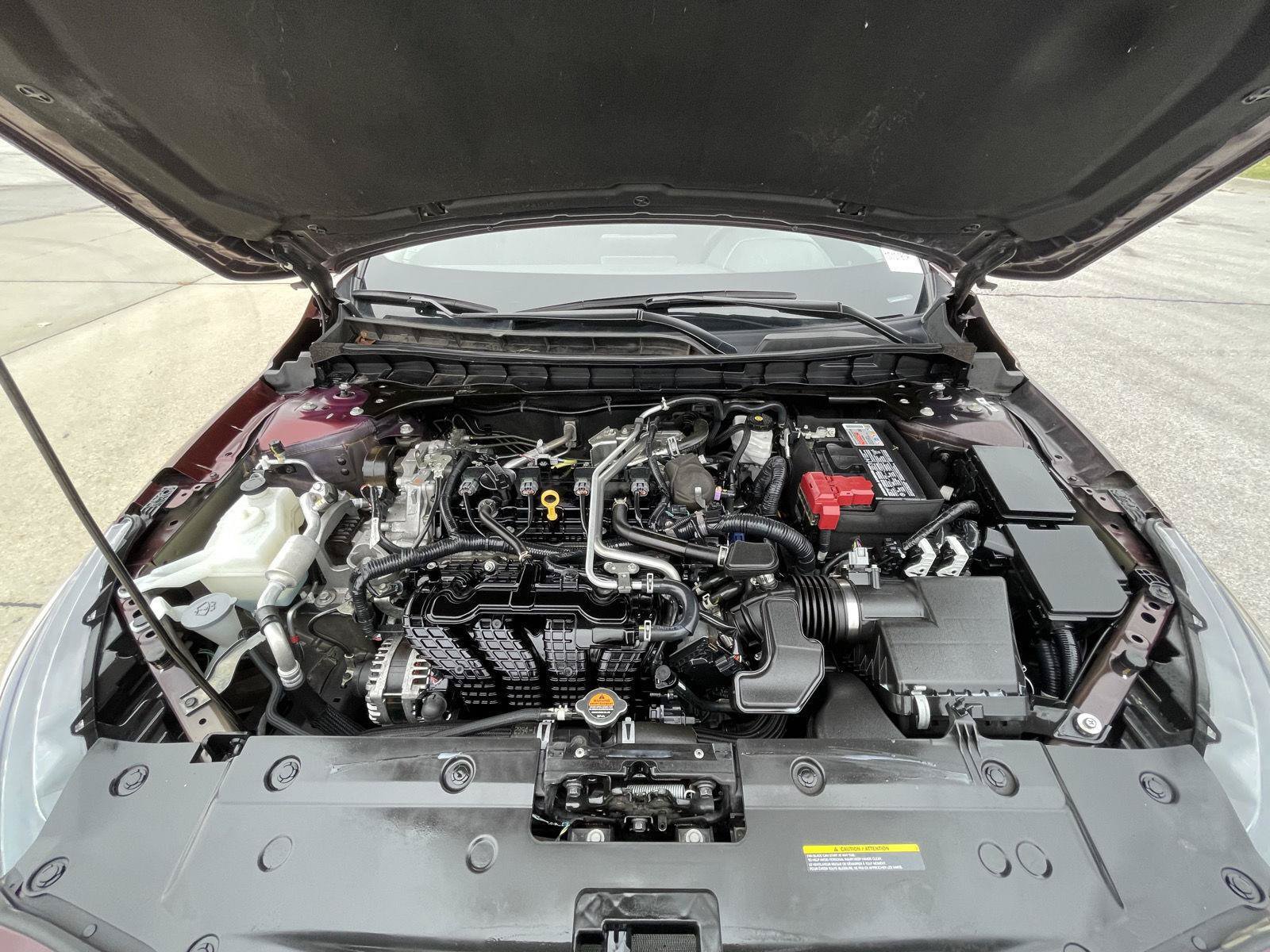 Used 2025 Nissan Altima 2.5 SV FWD image 29
