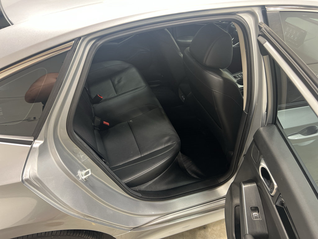Used 2023 Honda Civic Touring image 12