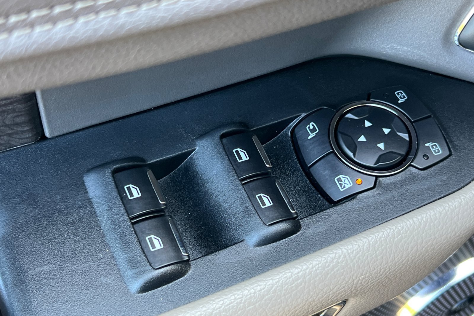 Certified 2019 Ford Expedition Limited w/ Equipment Group 302A AWD/4WD image 12