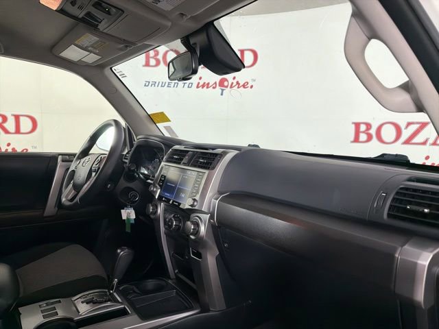 Used 2020 Toyota 4Runner SR5 RWD image 17