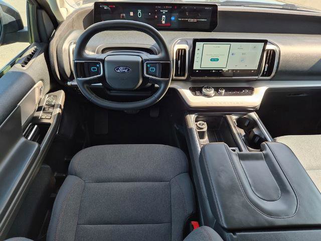 Certified 2025 Ford Expedition Max Active image 12