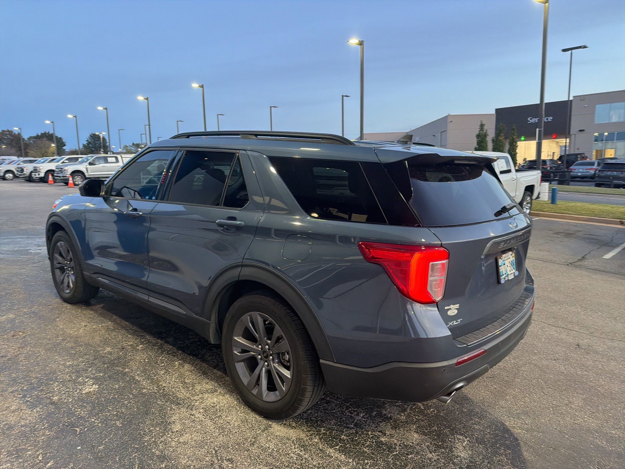 Certified 2021 Ford Explorer XLT w/ Equipment Group 202A image 10