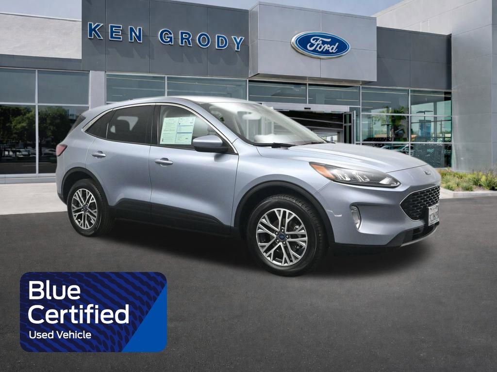 Certified 2022 Ford Escape SEL w/ Class II Trailer Tow Package image 1