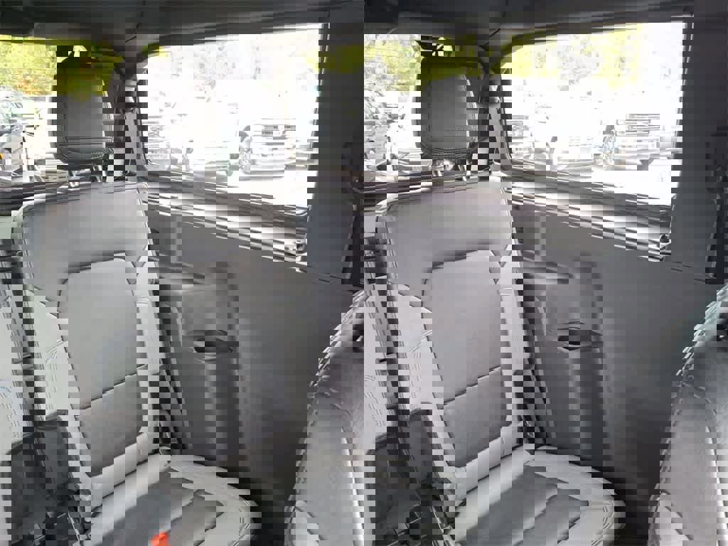 Certified 2021 Ford Bronco Black Diamond image 14