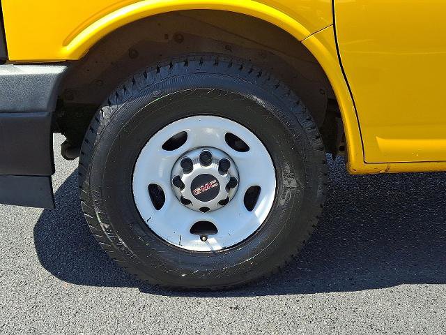Used 2021 GMC Savana 3500 w/ Power Convenience Package RWD image 8