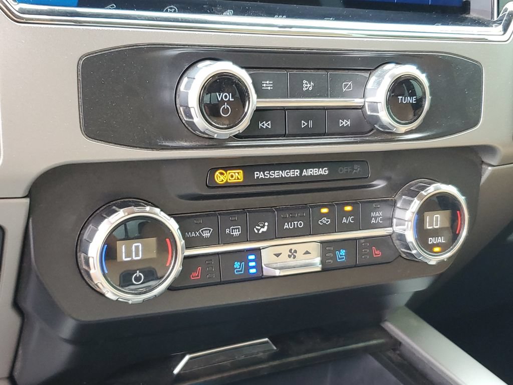 Certified 2022 Ford F350 Lariat w/ Chrome Package AWD/4WD image 24