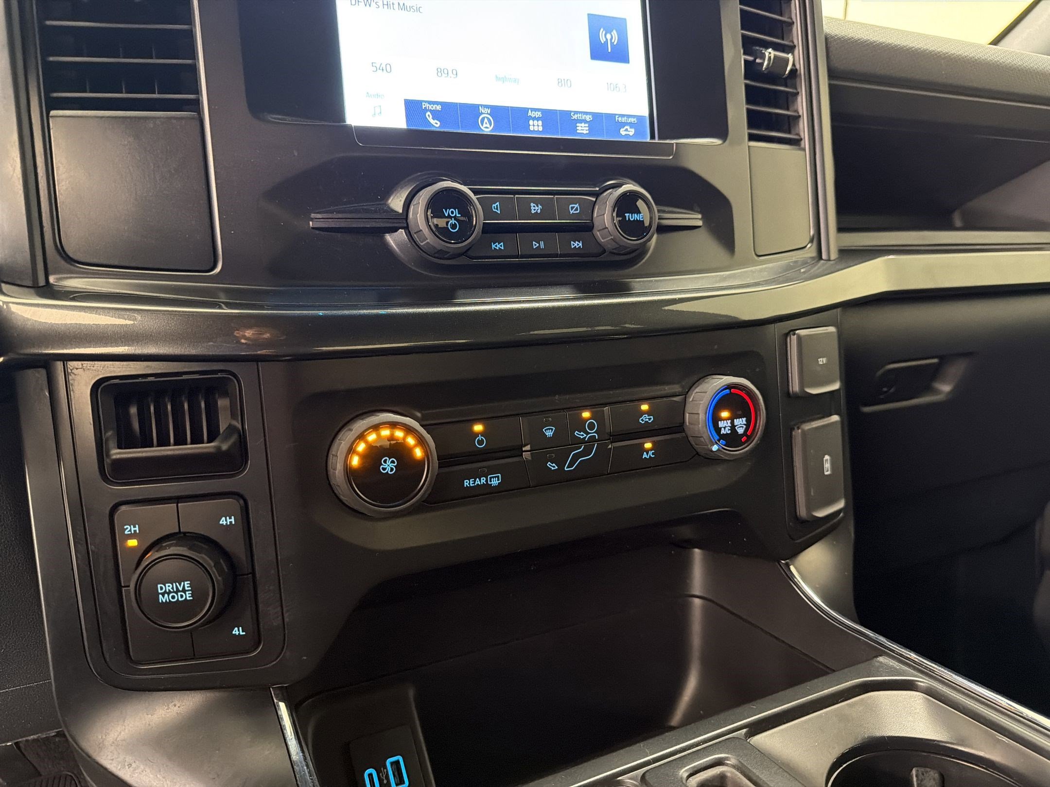 Certified 2022 Ford F150 XL w/ STX Appearance Package AWD/4WD image 18