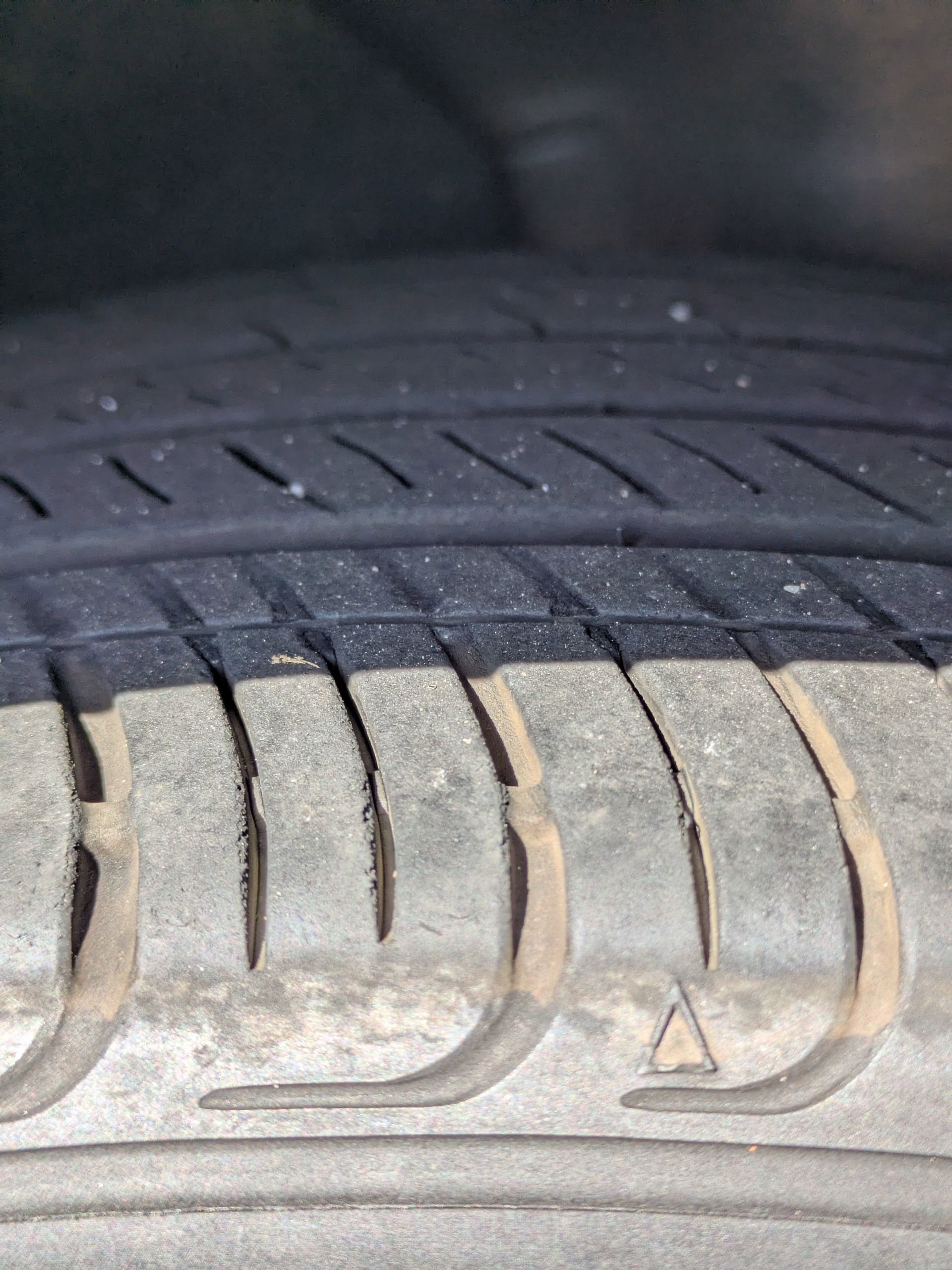 Used 2024 Hyundai Elantra Limited image 9