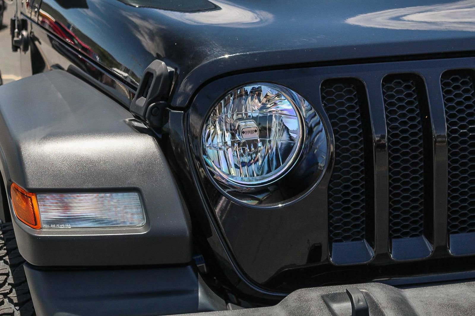 Used 2021 Jeep Wrangler Unlimited Sport AWD/4WD image 4