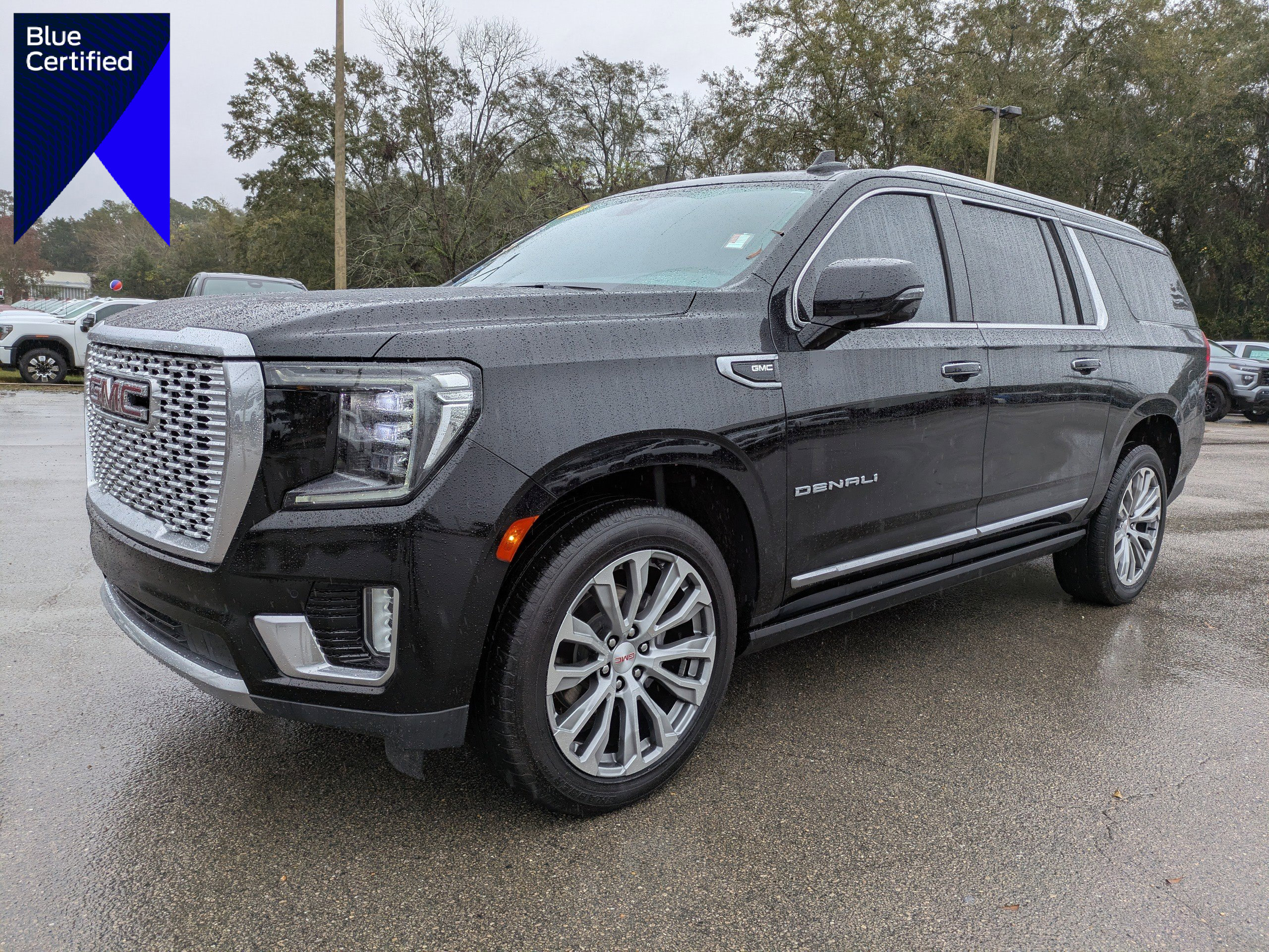 Used 2021 GMC Yukon XL Denali w/ Denali Premium Package