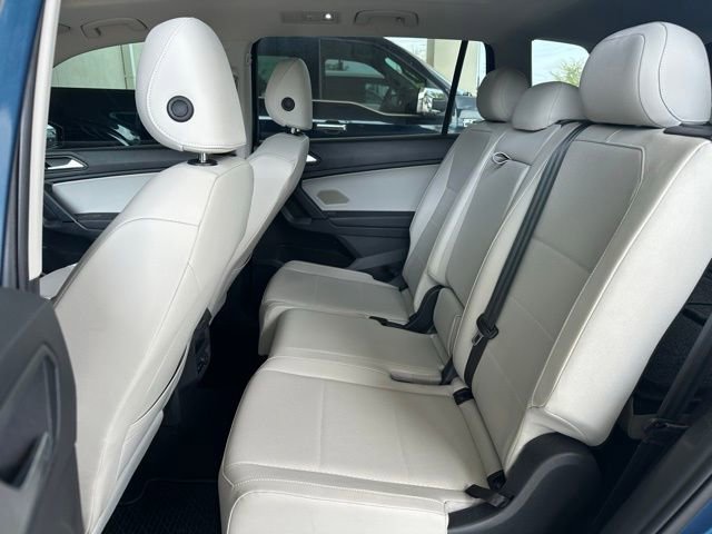 Used 2019 Volkswagen Tiguan SEL FWD image 14