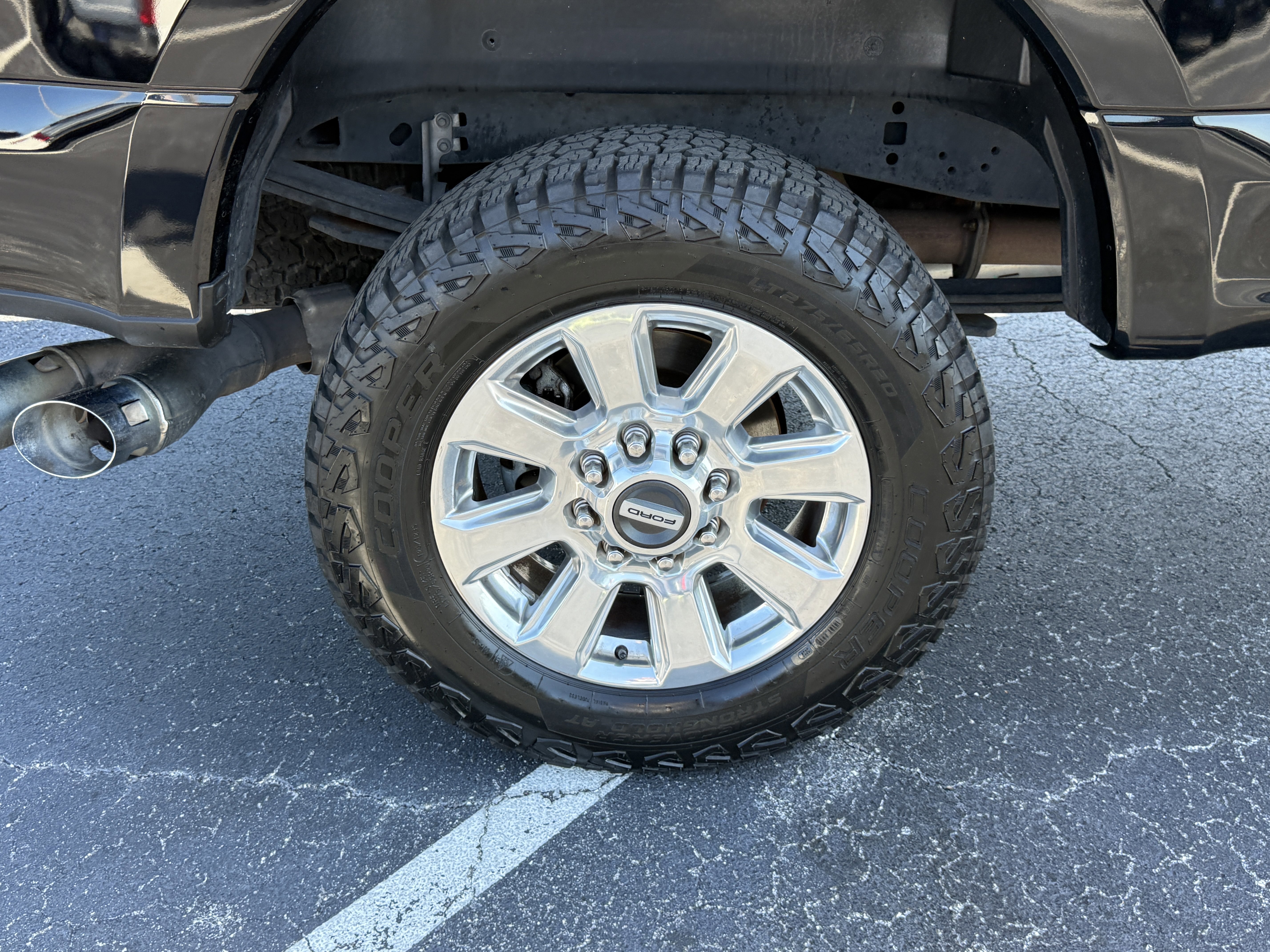 Certified 2018 Ford F250 Platinum w/ Platinum Ultimate Package image 31