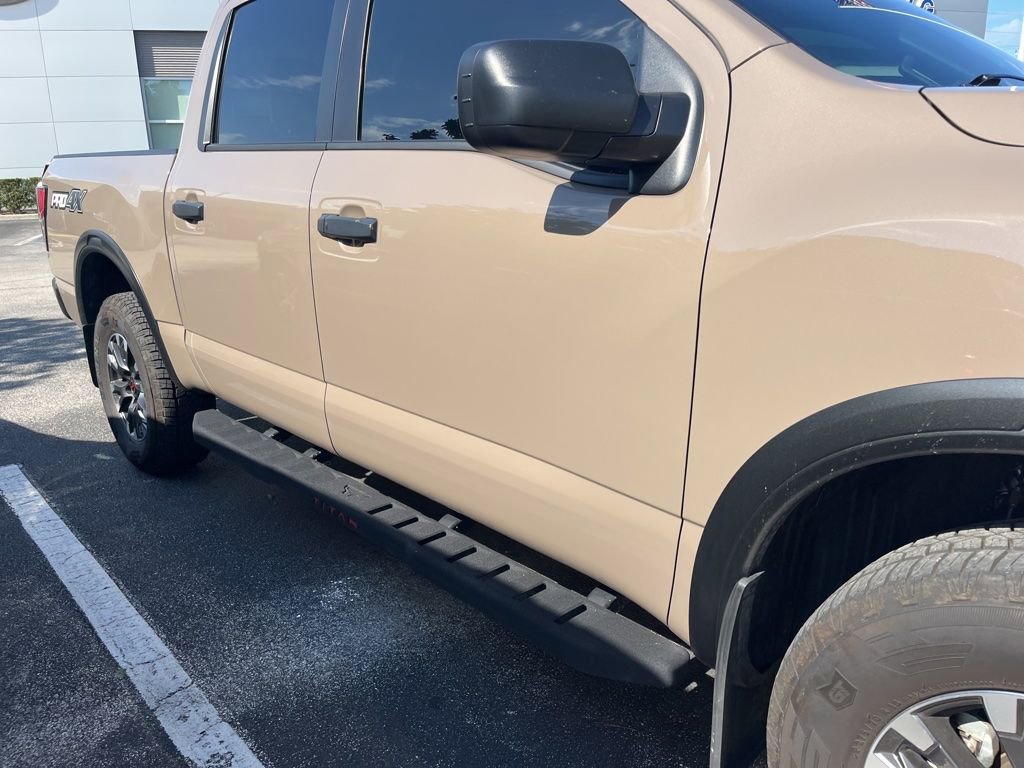 Used 2024 Nissan Titan PRO-4X w/ Pro-4x Utility Package image 4