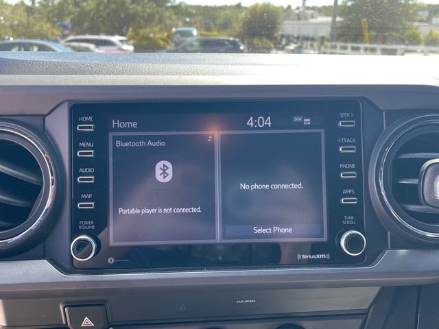 Used 2020 Toyota Tacoma TRD Off-Road AWD/4WD image 22