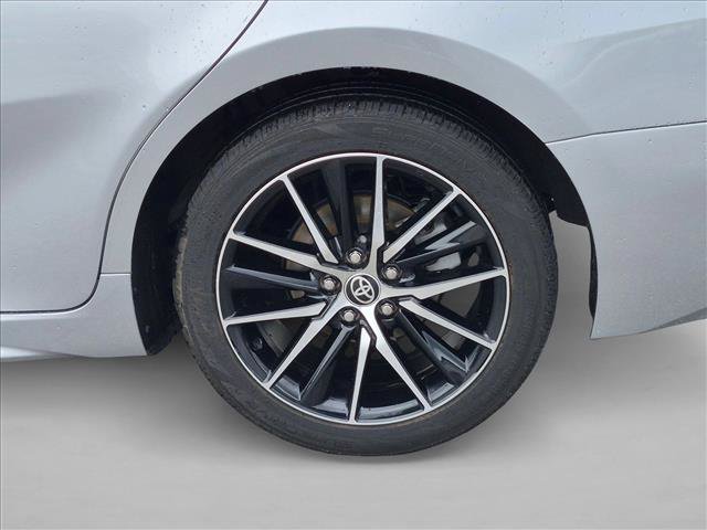 Used 2022 Toyota Camry SE w/ Audio Upgrade Package FWD image 22
