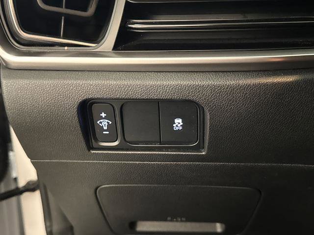 Used 2024 Kia Sorento LX FWD image 18