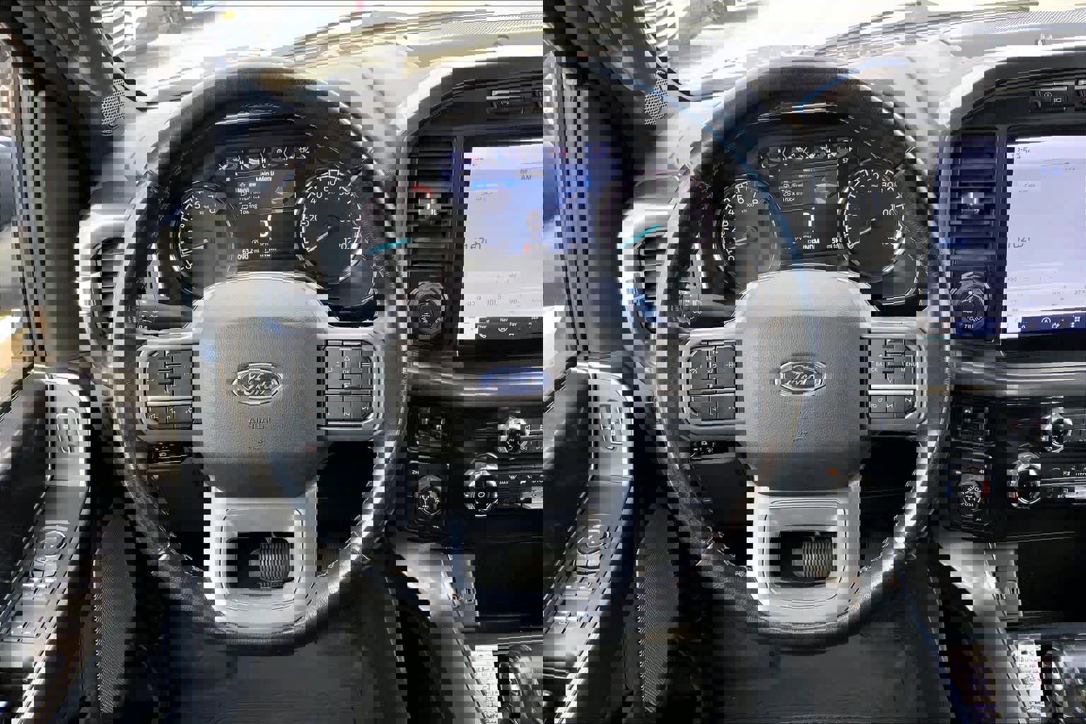 Certified 2023 Ford F150 XLT w/ Equipment Group 302A High image 5