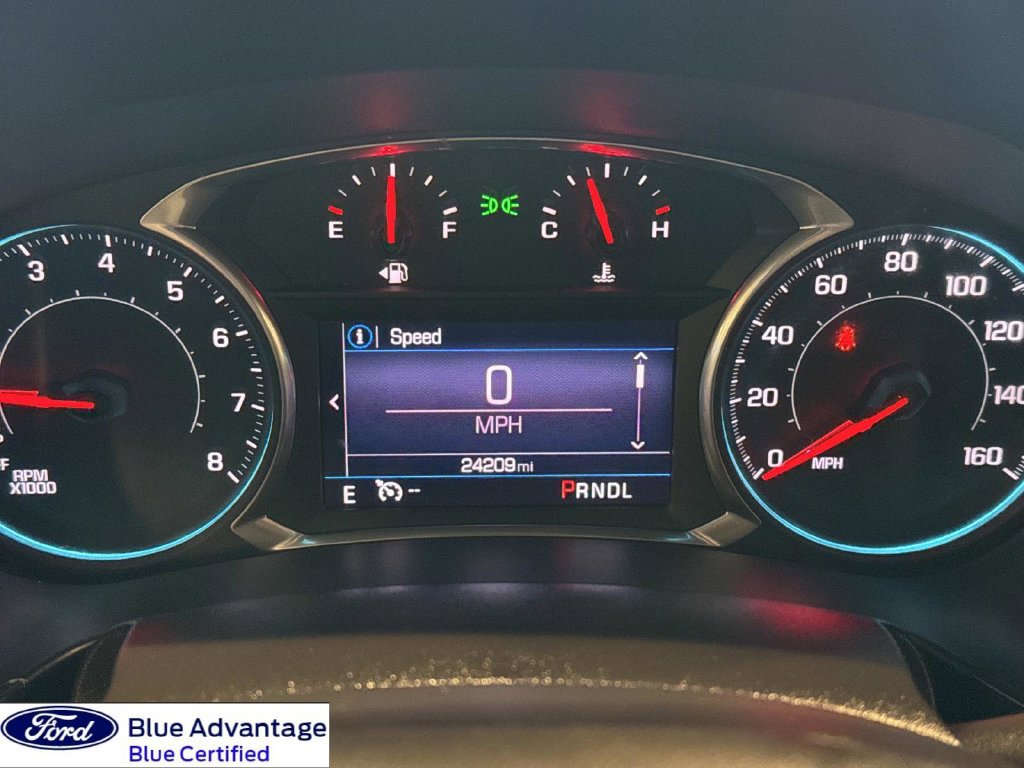 Used 2022 Chevrolet Equinox RS FWD image 2