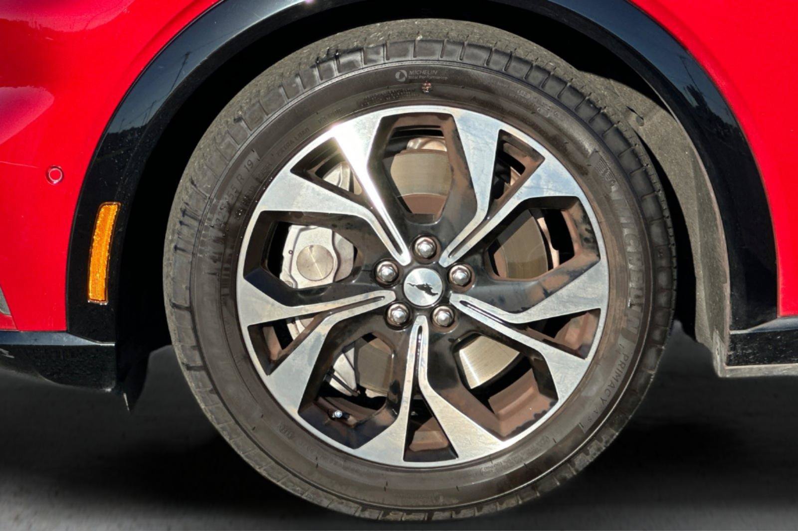 Certified 2021 Ford Mustang Mach-E Premium AWD/4WD image 23