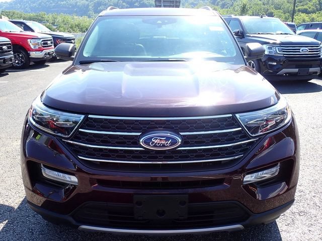 Certified 2023 Ford Explorer XLT w/ Equipment Group 202A AWD/4WD image 13