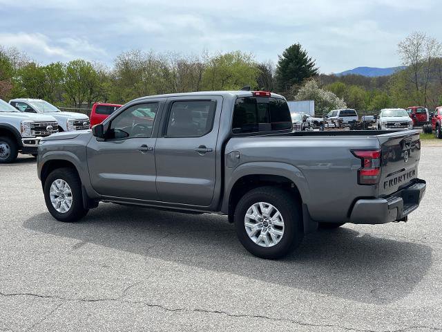 Used 2024 Nissan Frontier SV w/ SV Convenience Package image 4