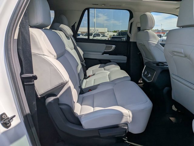 Certified 2025 Ford Expedition Max Platinum AWD/4WD image 33
