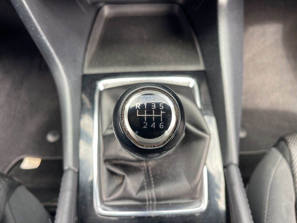 Used 2018 MAZDA MAZDA3 Sport image 15