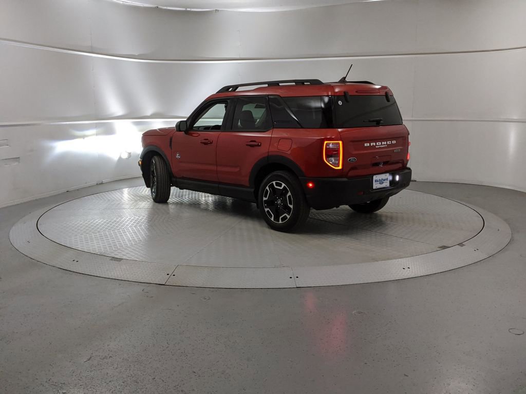 Certified 2023 Ford Bronco Sport Outer Banks w/ Tech Package image 4