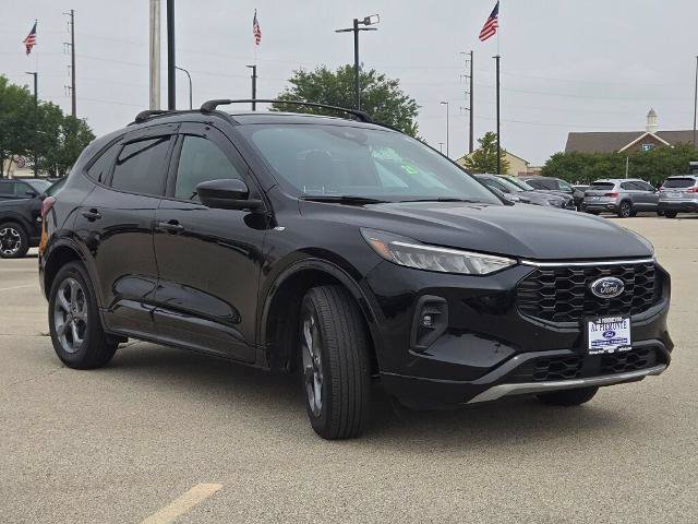 Certified 2023 Ford Escape ST-Line Select w/ Tech Pack #2 AWD/4WD image 5