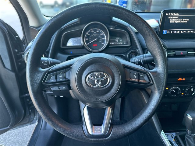 Used 2020 Toyota Yaris LE image 15