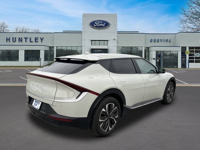 Used 2024 Kia EV6 Light AWD/4WD image 4