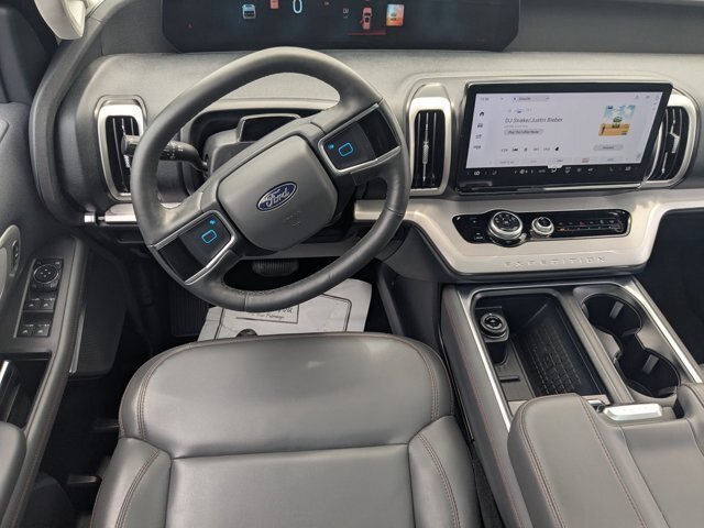 Certified 2025 Ford Expedition Max Active RWD image 35