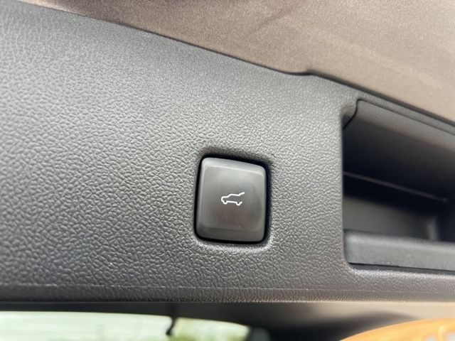 Certified 2023 Ford Escape ST-Line Select w/ Tech Pack #1 AWD/4WD image 23