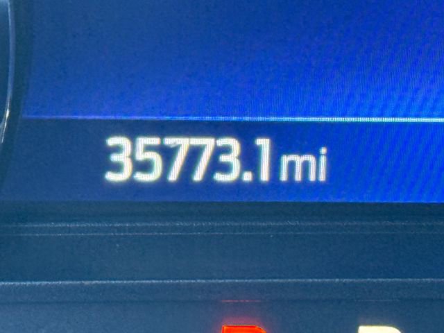 Certified 2022 Ford Explorer XLT w/ Equipment Group 202A image 24